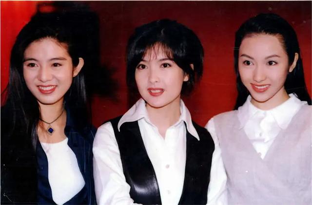 90年代香港女明星（香港娱乐圈10代“玉女掌门人”）(23)