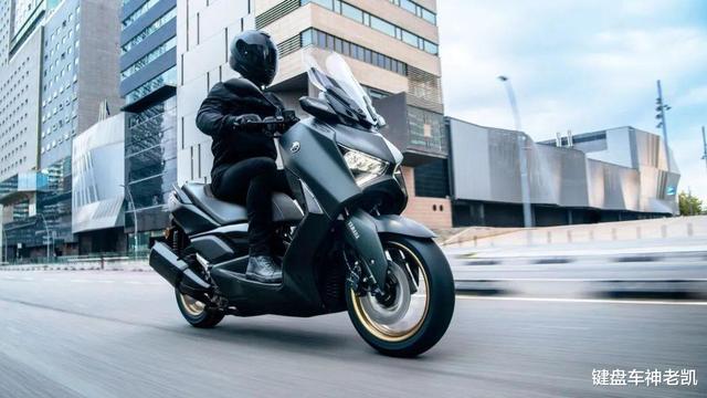雅马哈踏板摩托车xmax300（雅马哈xmax300 2023款售价）(1)