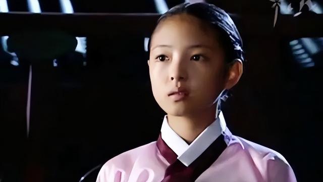 韩国明星女艺人排名（2022年韩国“10大最美女演员”排名）(61)