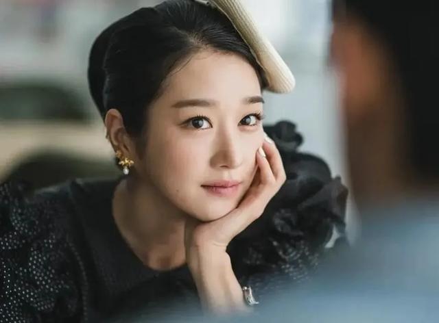 韩国明星女艺人排名（2022年韩国“10大最美女演员”排名）(65)