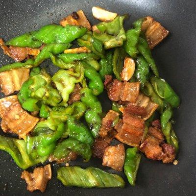 青椒炒肉最简单的做法（青椒炒肉好吃下饭的小秘诀）(6)